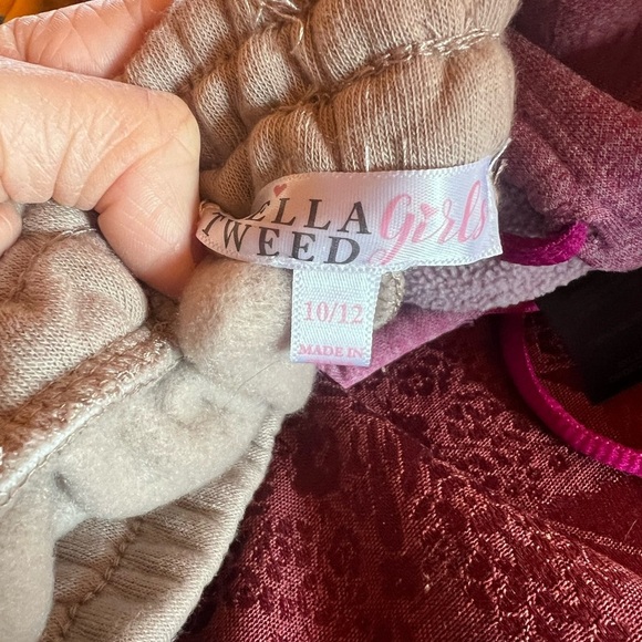 Girls Sweatpants - Picture 2 of 2